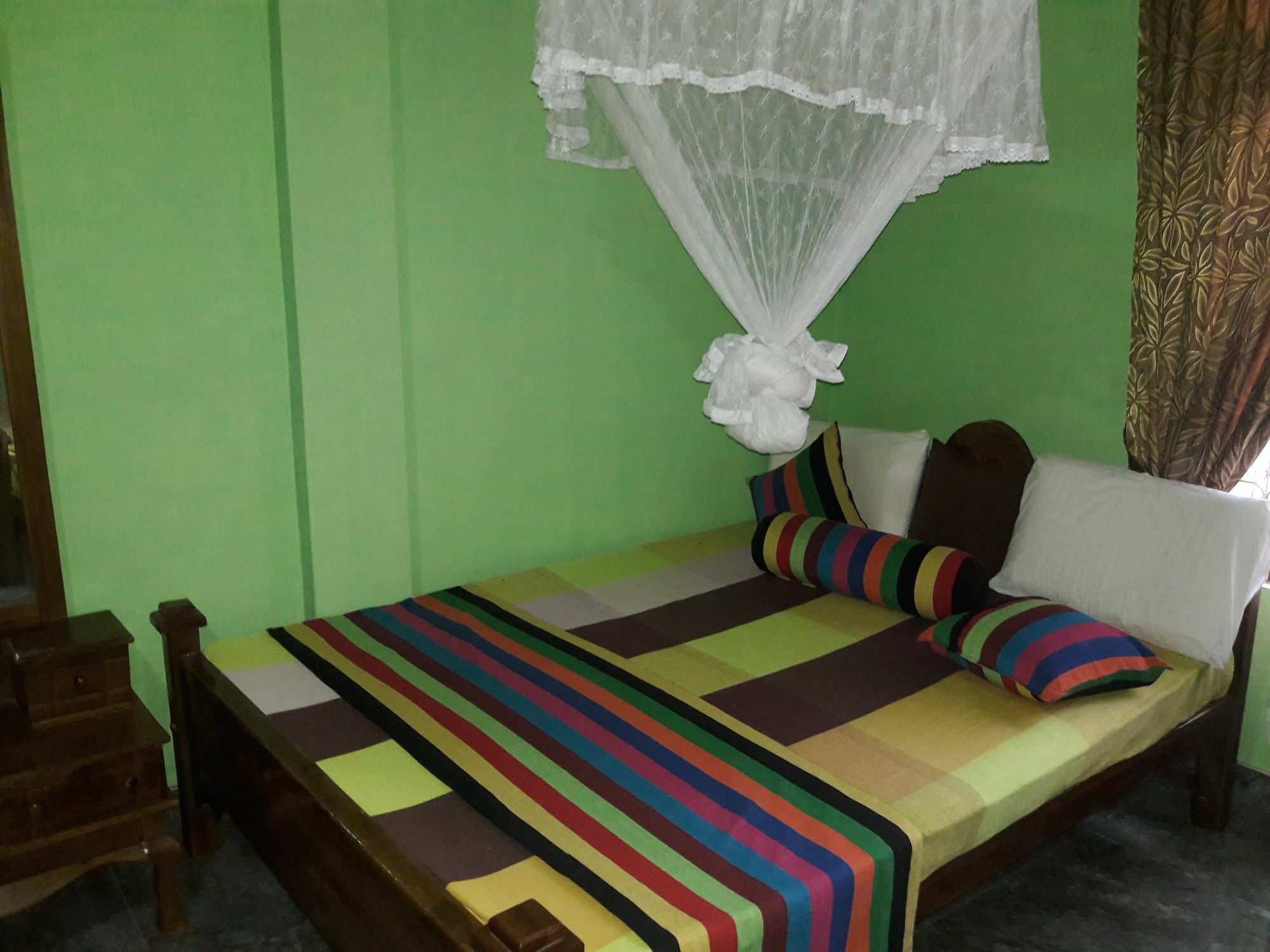 Отель Iduwara Guest Сигирия Экстерьер фото